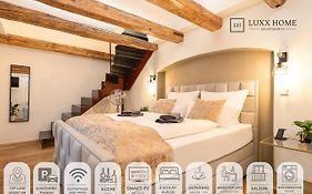 Luxx Home Rv, City Marienplatz